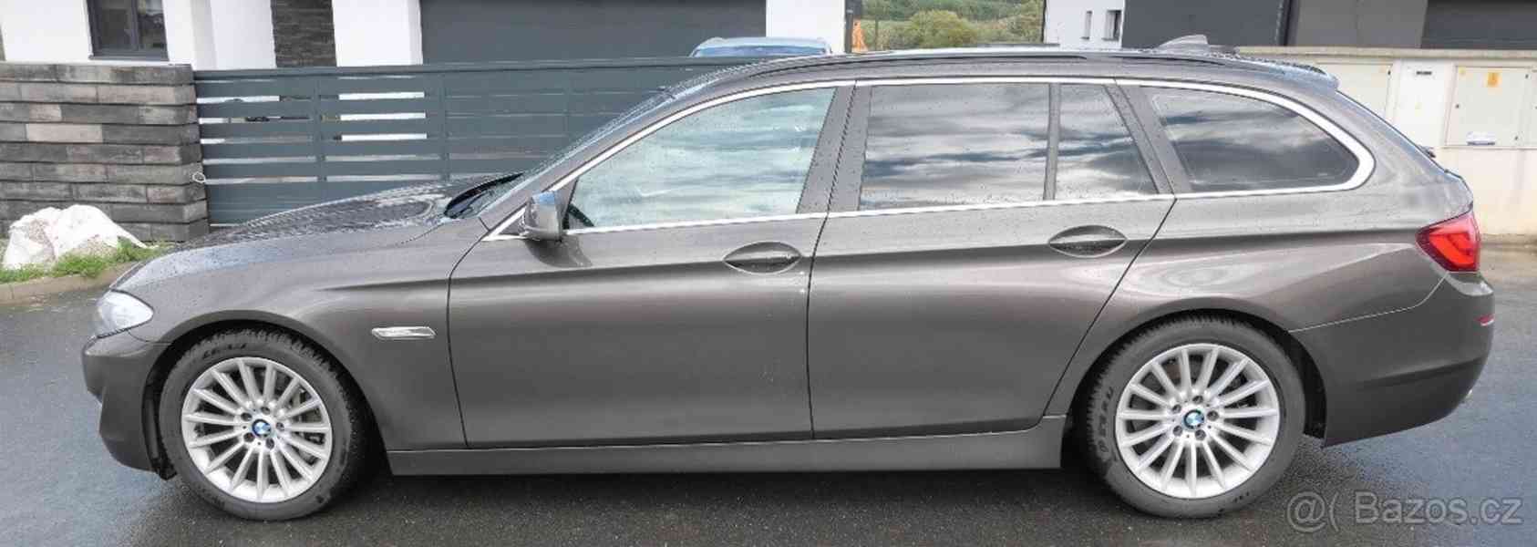 BMW Řada 5 3,0   530d F11 180kW manuální převod - foto 2