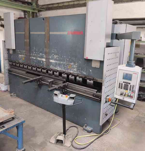 Použitý ohraňovací hydraulický lis DURMA E 35160, r. v. 2006 - foto 2