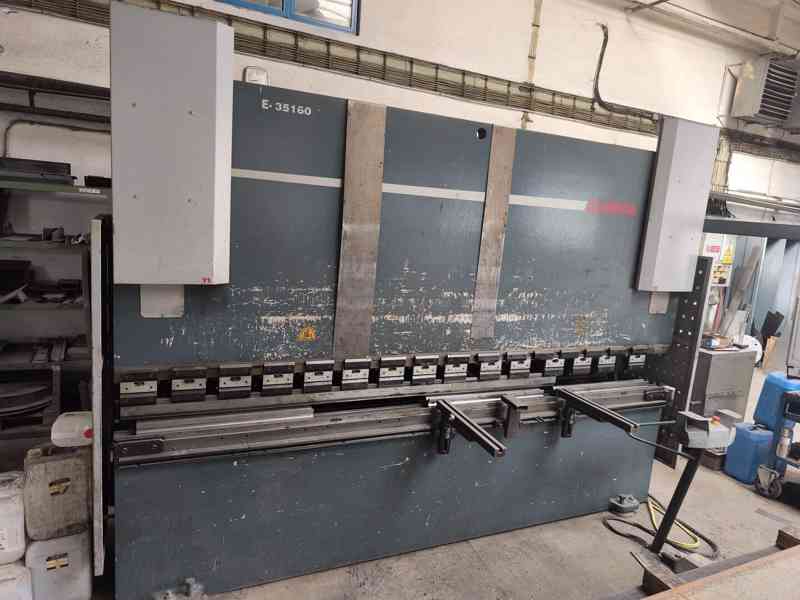 Použitý ohraňovací hydraulický lis DURMA E 35160, r. v. 2006 - foto 4
