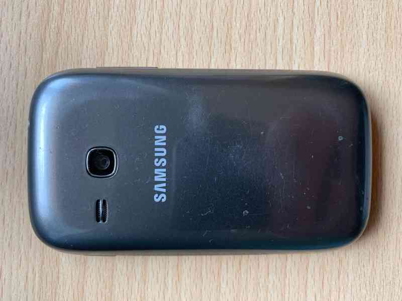 Samsung Galaxy Young S6310 - foto 4