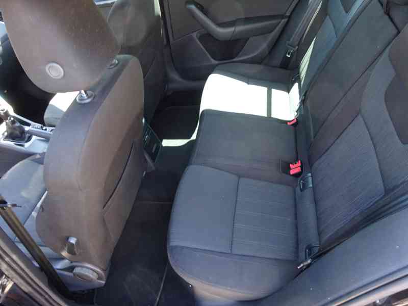 Škoda Octavia 2.0 TDI Combi r.v.2017 (110 kw) stk:5/2027 - foto 15