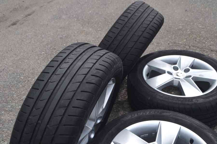 Š.Octavia III+IV- Zánovní 16 orig. Alu disky+205/55R16 letní - foto 15