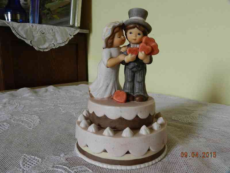 Hrací figurální dort Nina Marco GOEBEL GERMANY - foto 2