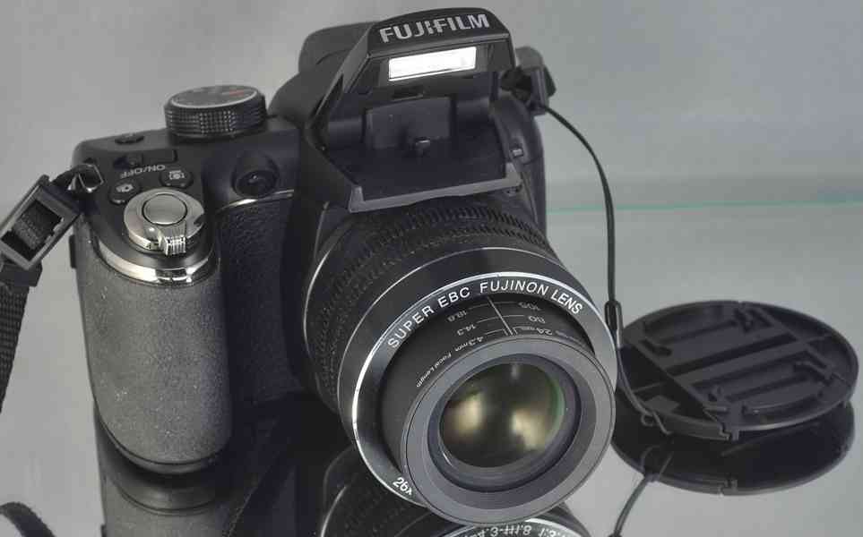 Fujifilm FinePix S4300 *26x Op.Zoom*HDV*SR AUTO - foto 5