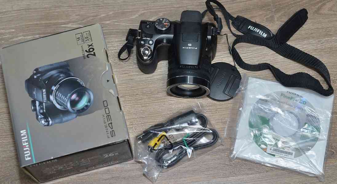 Fujifilm FinePix S4300 *26x Op.Zoom*HDV*SR AUTO - foto 3
