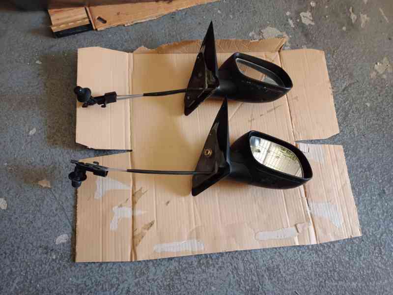 Pravé zrcátko Fabia manuální - foto 4