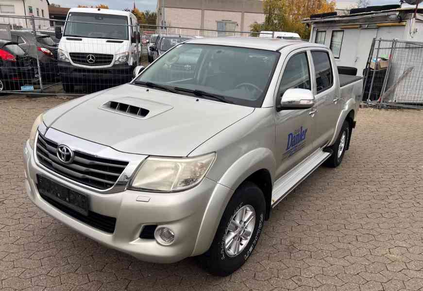Toyota Hilux 2,5 D4D 4x4 106kw - foto 10