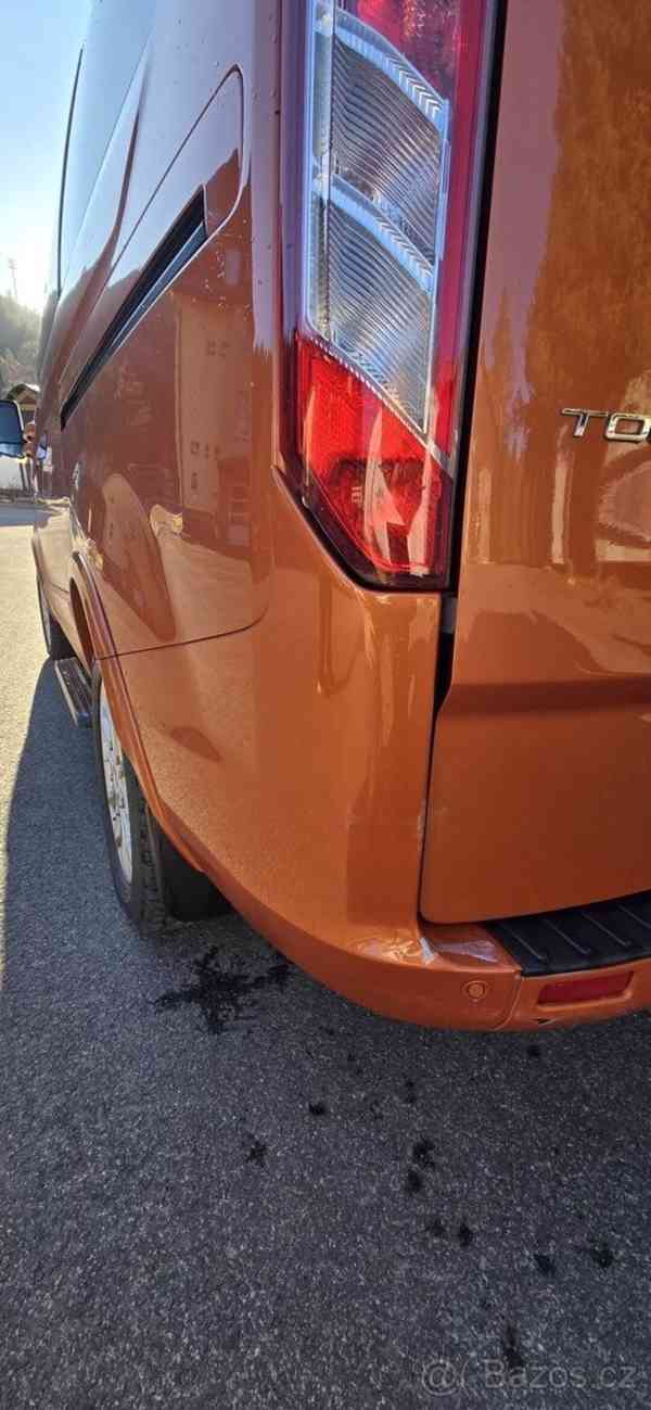 Ford Tourneo Custom 2,0   TDCi 130 k – 9 míst - foto 14