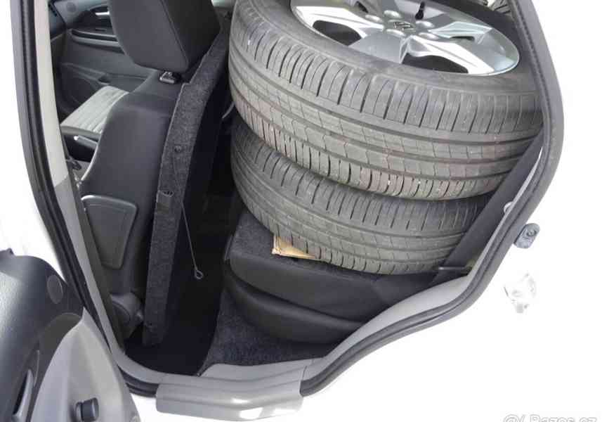 Suzuki SX4 1.6i 4x4 r.v.2012 (88 kw) 2.Maj.koupeno v ČR - foto 13