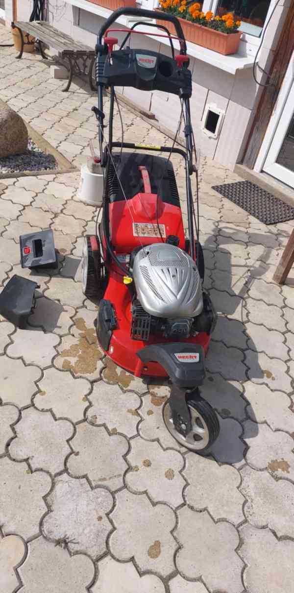 Sekačka HECHT s Elektrický startérem a pojezdem,nová baterie - foto 2
