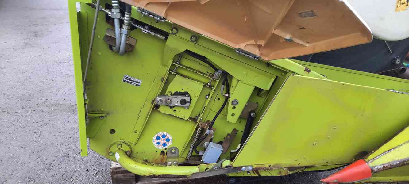 Flexibilní žací lišta Claas Soja Flex S900 - foto 8