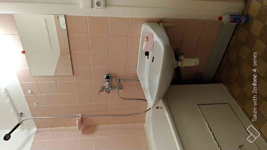 Pronájem bytu 3+kk 61m2 - foto 4
