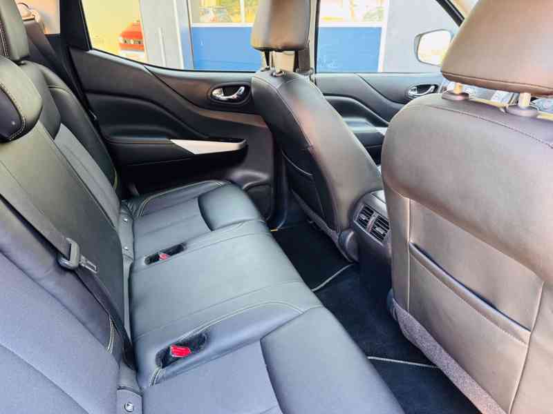 Nissan Navara NP300 N-Guard Double Cab 4x4 140kw - foto 11