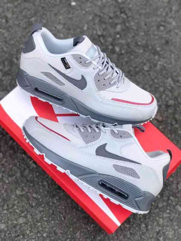 Výprodej oblečení  - foto 14