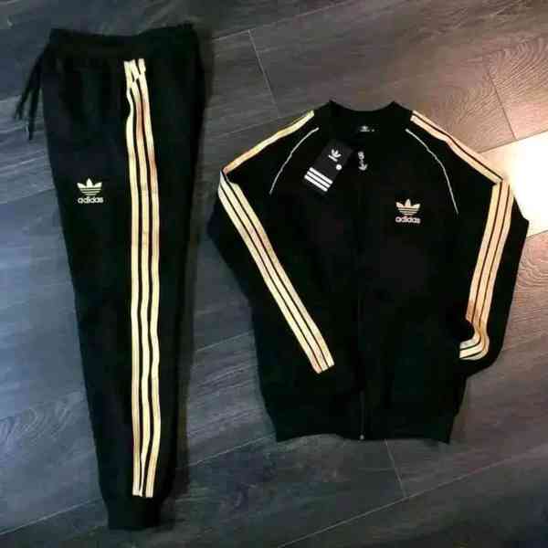 Výprodej oblečení  - foto 4