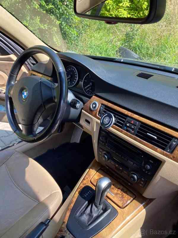 BMW Řada 3 2,0 E90 320d automatická převodovk - foto 4