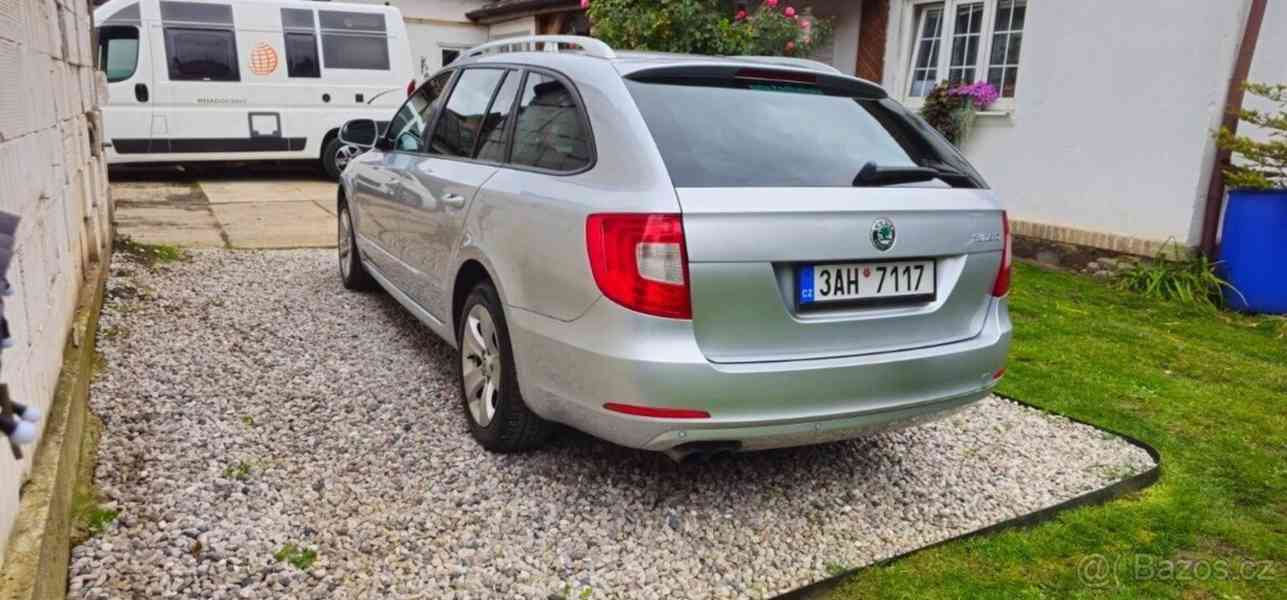 Škoda Superb 2,0   TDI 110 kW 2013 Nová STK - foto 4
