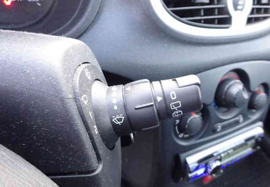 Renault Clio 1.2i r.v.2012 (55 kw) stk:7/2027 - foto 10