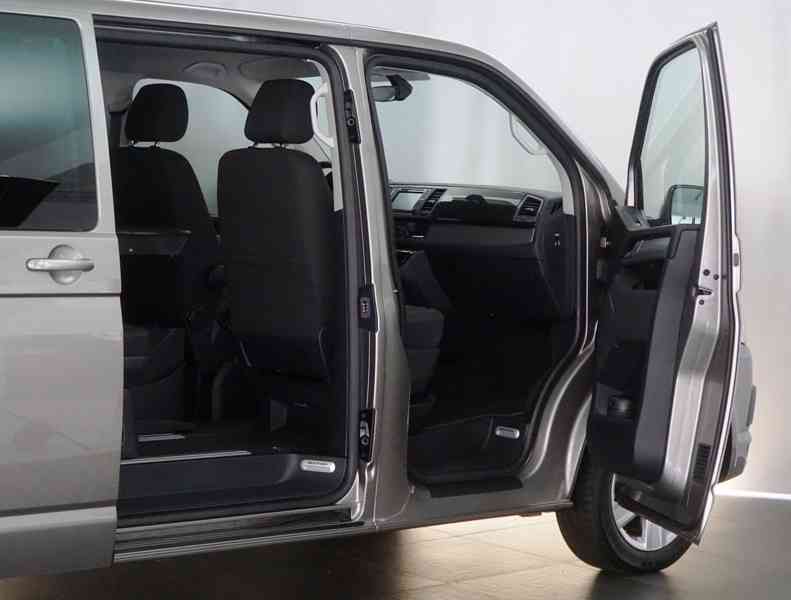 Volkswagen T6 Multivan 2,0TDI long DSG 2x šoupačky 110kw - foto 13