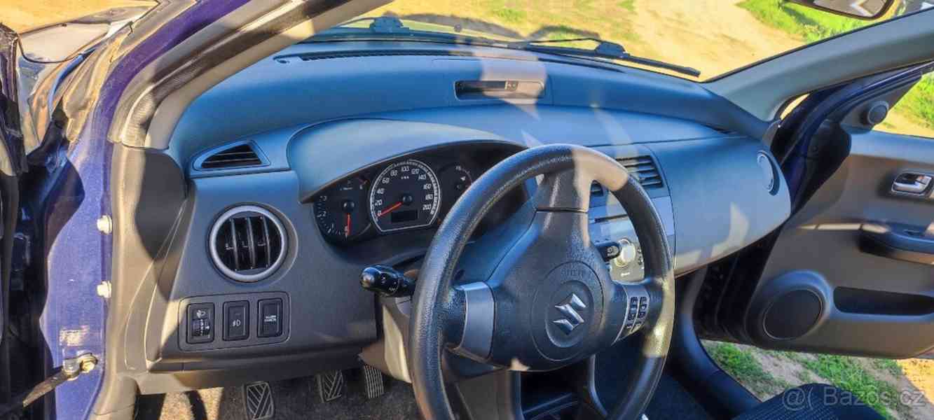 Suzuki Swift 1.3 DDiS 51 kw - foto 2