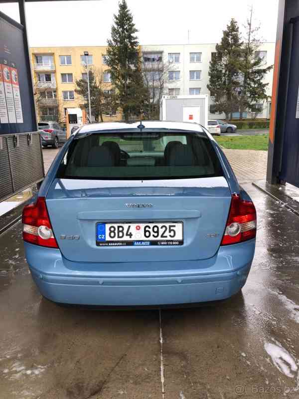 Volvo S40 2.0D 100kw - foto 9