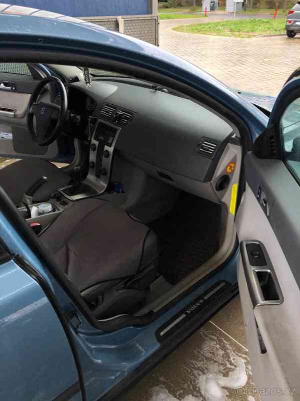 Volvo S40 2.0D 100kw - foto 2