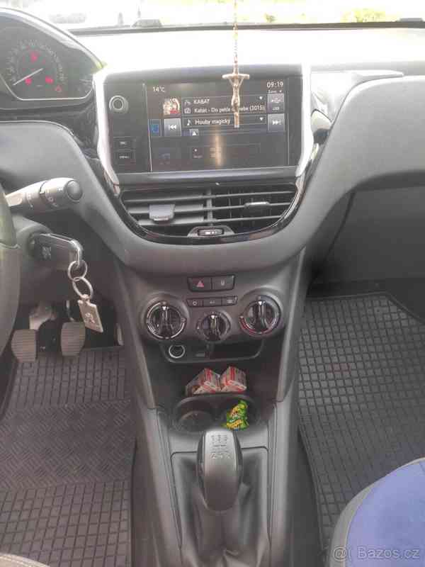 Peugeot 208 1,2 Pure Tech 2016 - foto 10