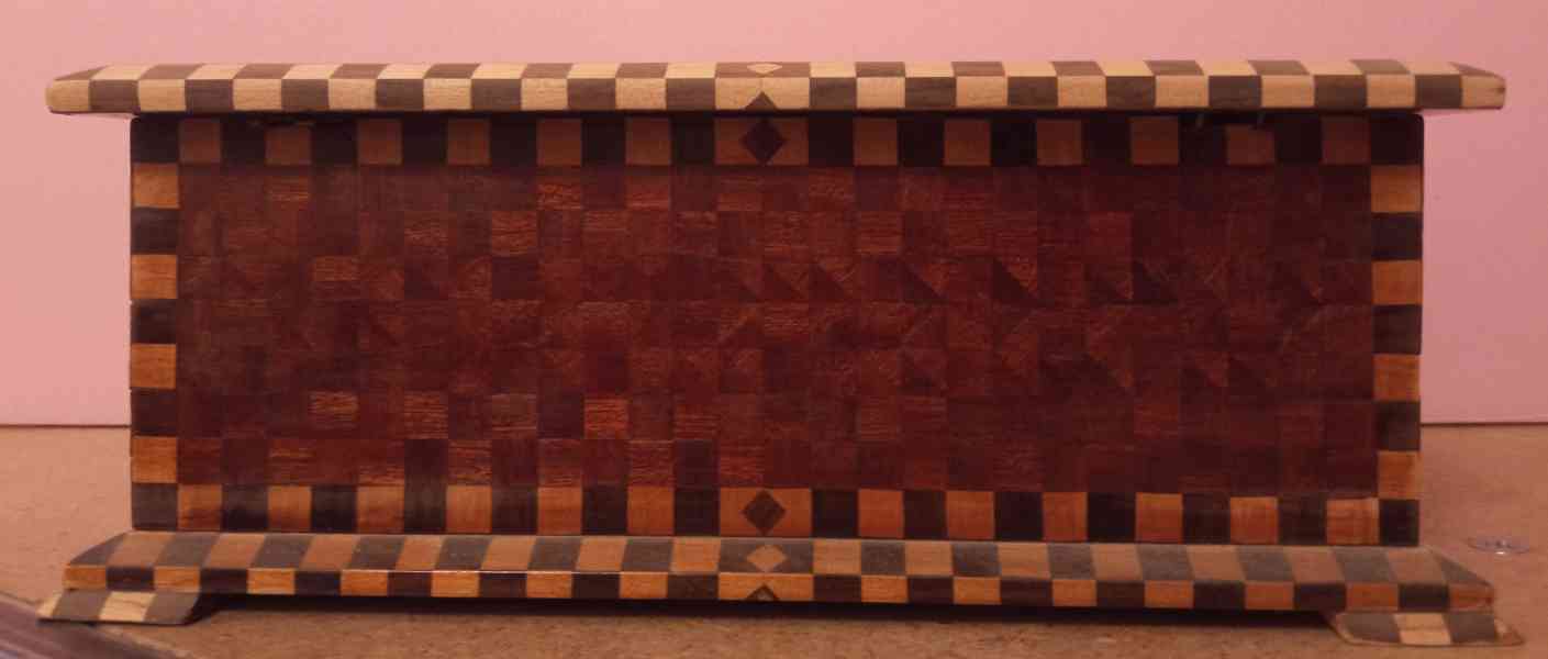 Dřevěná skříňka na cennosti - foto 2