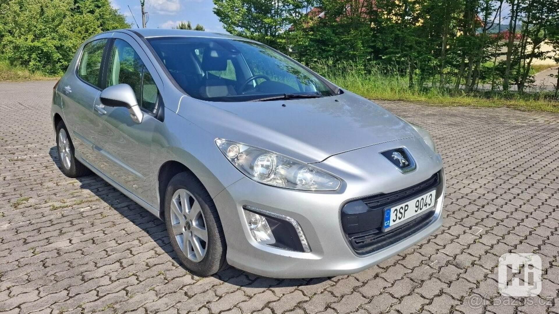 Peugeot 308 1,6   e-HDI (2012) - foto 1