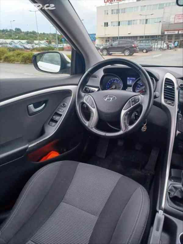 Hyundai i30 1,6 - foto 5