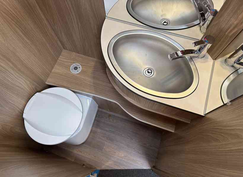 Bürstner Premio Life 490 TK 2019 PALANDY+KLIMA+MOVER+2 STANY - foto 11