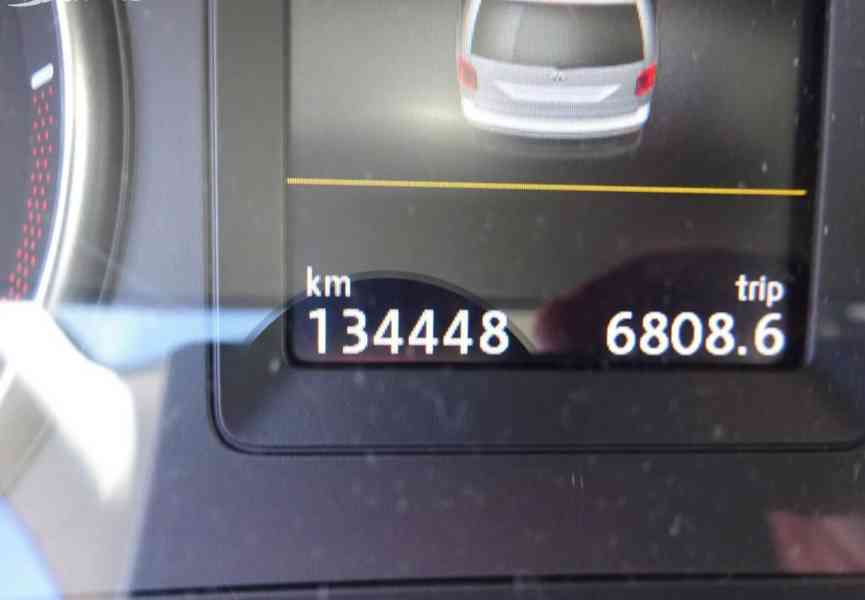 VW Caddy 2.0 TDI Life r.v.2020 (103 kw) 7 Míst Automat - foto 7