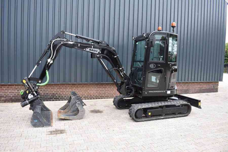 Rypadlo Sany SY26-U 2020 Diesel - foto 2
