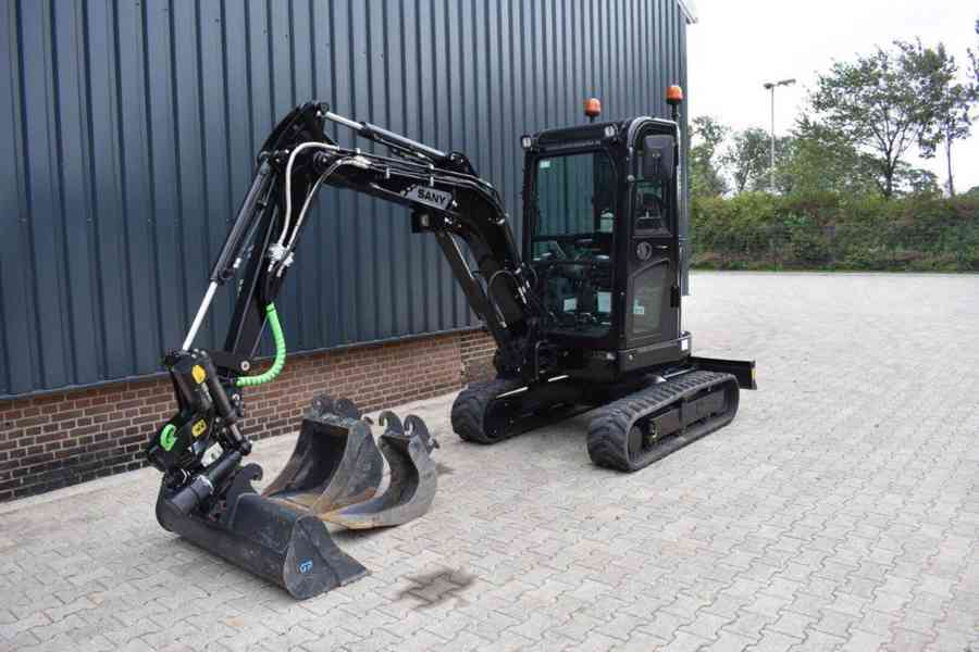 Rypadlo Sany SY26-U 2020 Diesel - foto 12
