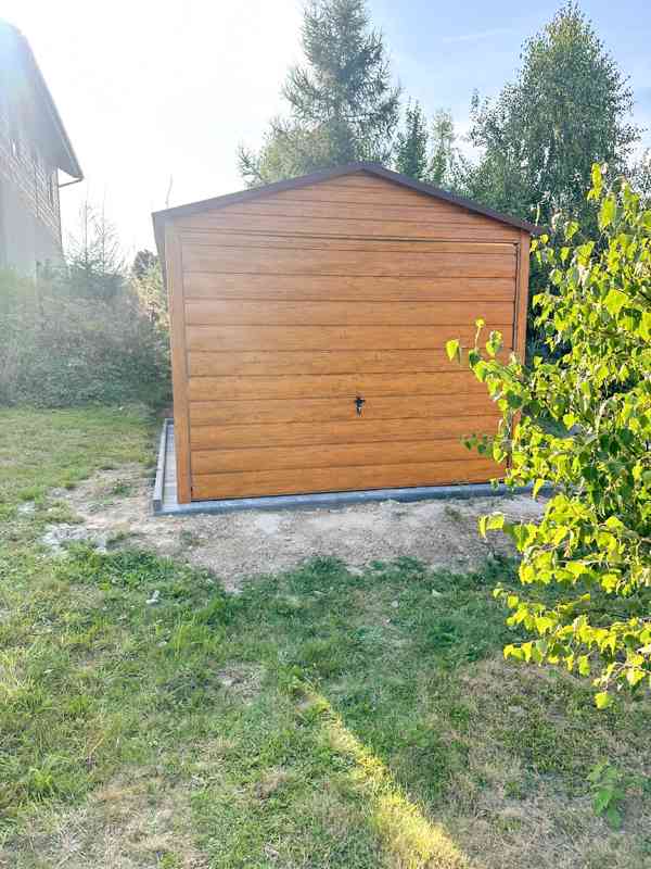 Plechova garáž 3x5m -  výklopná vrata -  světlý ořech TS782 - foto 3