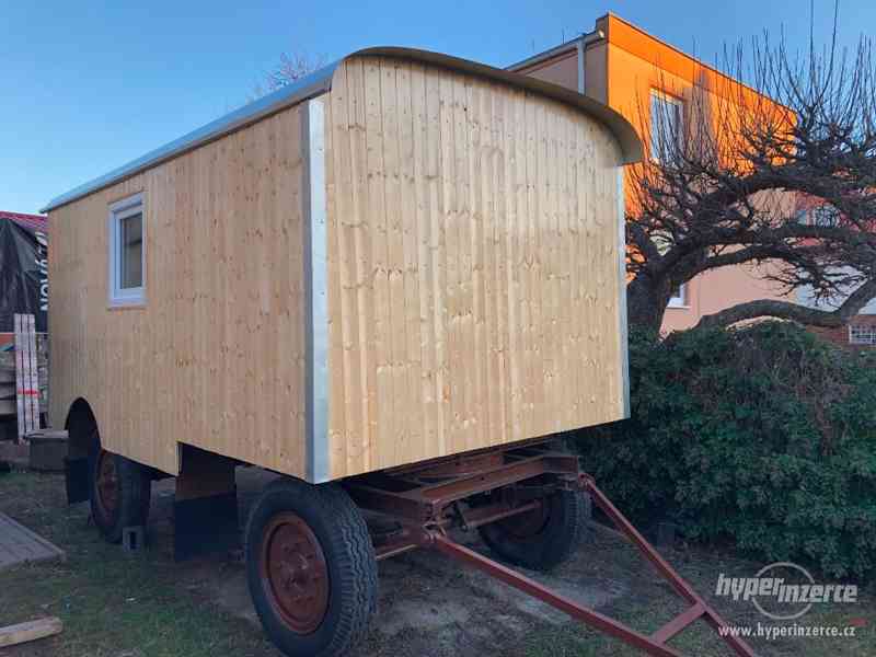 Prodám obytnou maringotku 5x2.2 m - foto 1