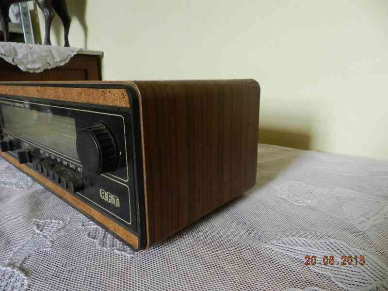 Staré radio Saturn MR 423 Made in GDR - foto 5