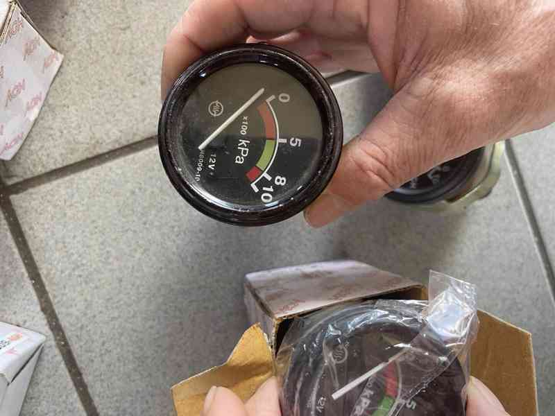 Nd na bagr Belarus , traktorbagr Belarue EO 2621 mot.D 65 M - foto 17