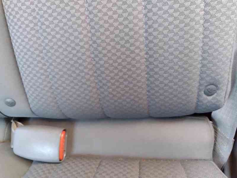 JEEP GRAND CHEROKEE 3.7 V6 LAREDO - foto 12
