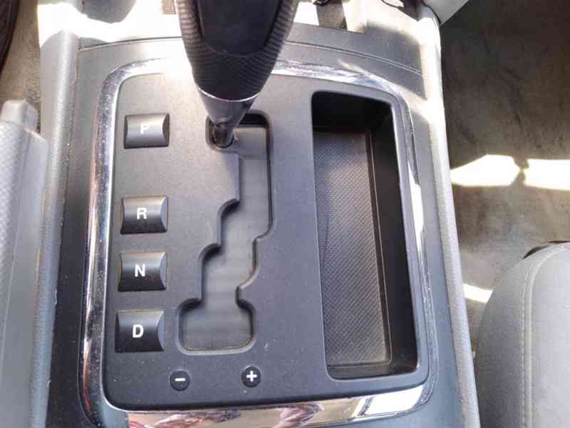 JEEP GRAND CHEROKEE 3.7 V6 LAREDO - foto 25