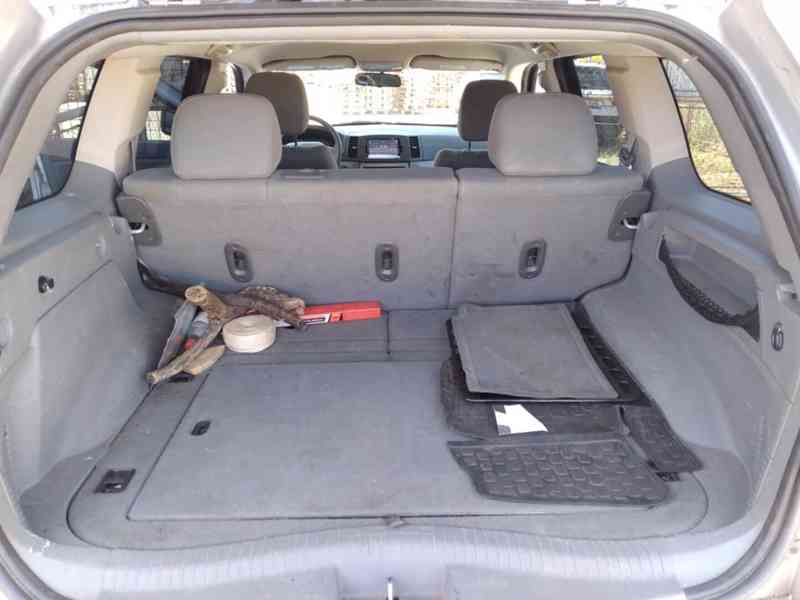 JEEP GRAND CHEROKEE 3.7 V6 LAREDO - foto 27