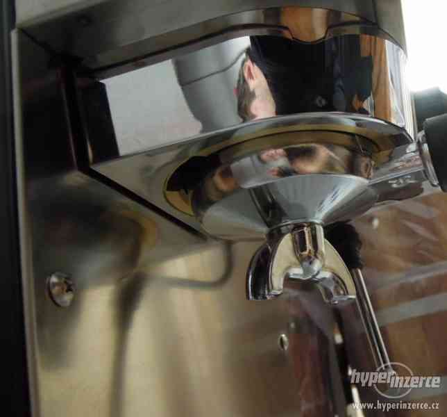 Nový Rancilio Silvia + Rocky + podstavec - foto 1