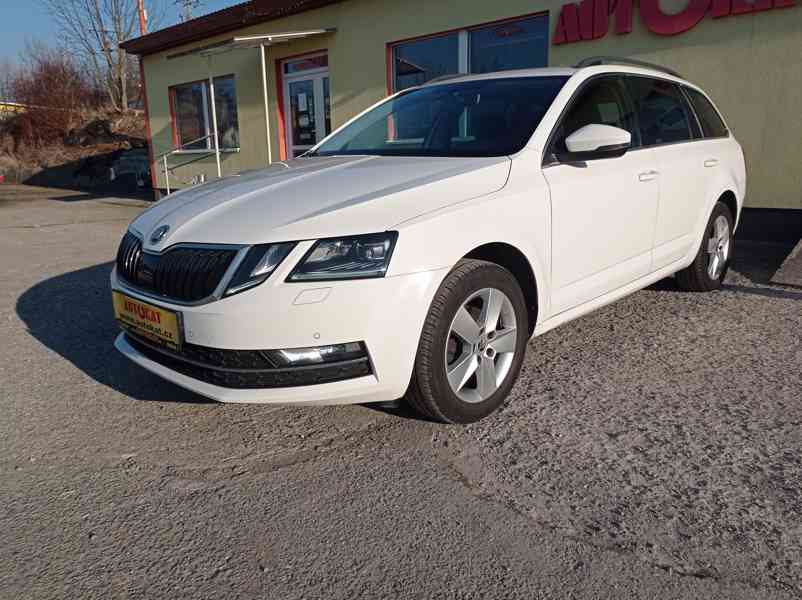 Škoda Octavia 1.6TDI 85kW/DPH/CZ/Výhřev/Navi - foto 7