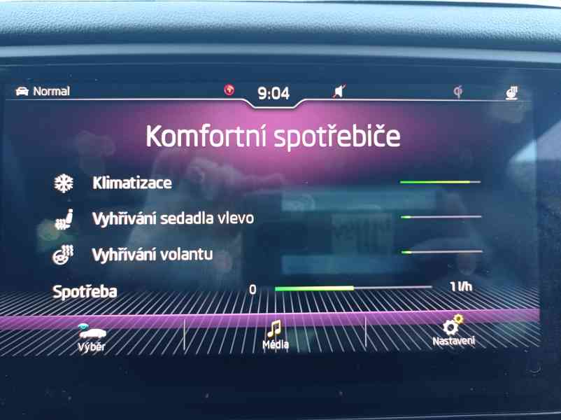 Škoda Octavia 1.6TDI 85kW/DPH/CZ/Výhřev/Navi - foto 35