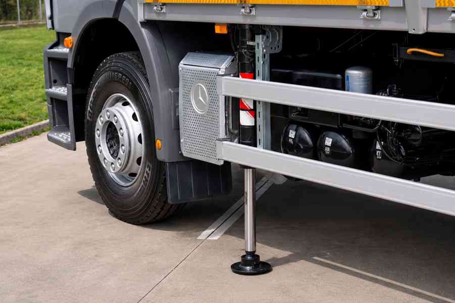 MERCEDES AXOR 1829 VALNÍK + HYDRAULICKÁ RUKA EURO5 - foto 9