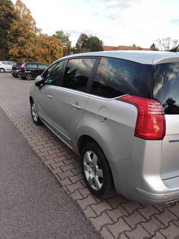Peugeot 5008 2,0 hdi - foto 5