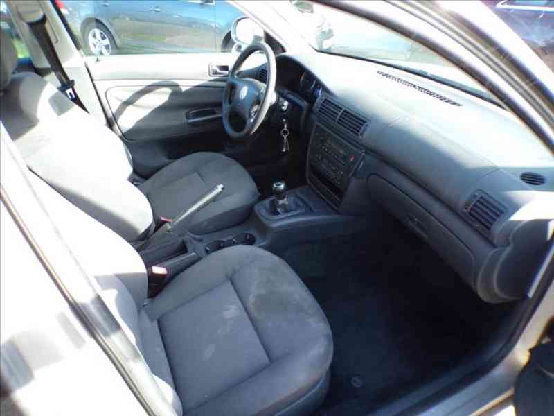 Volkswagen Passat 1,8 Turbo TAŽNÉ ZAŘÍZENÍ - foto 12