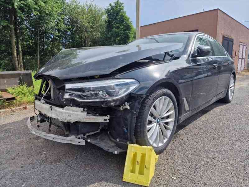 BMW Řada 5 3,0 530d xDrive AT  530xd, G30, Luxury Line - foto 8