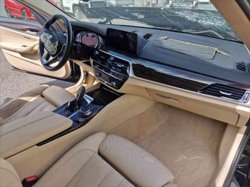 BMW Řada 5 3,0 530d xDrive AT  530xd, G30, Luxury Line - foto 4