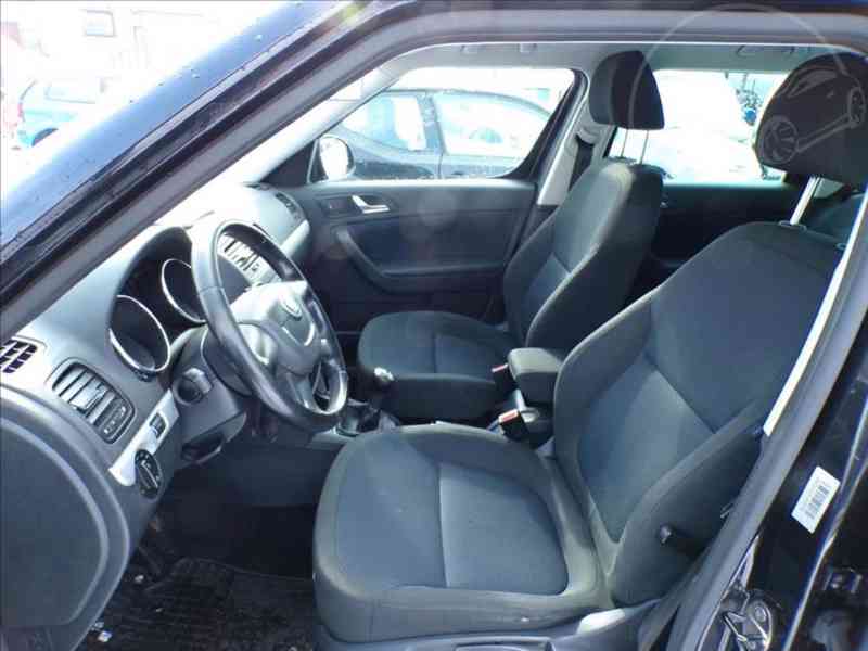 Škoda Yeti 1,2 TSI - foto 8